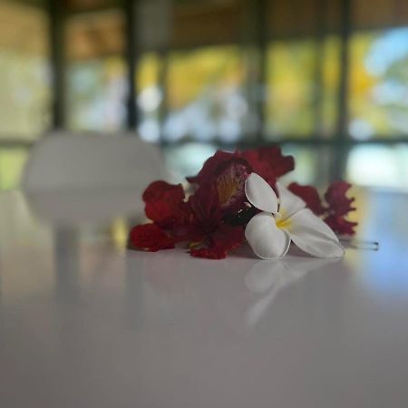 Paparei Beachfront Bungalows, Aitutaki Arutanga Eksteriør billede