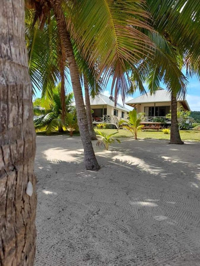 Paparei Beachfront Bungalows, Aitutaki Arutanga Eksteriør billede